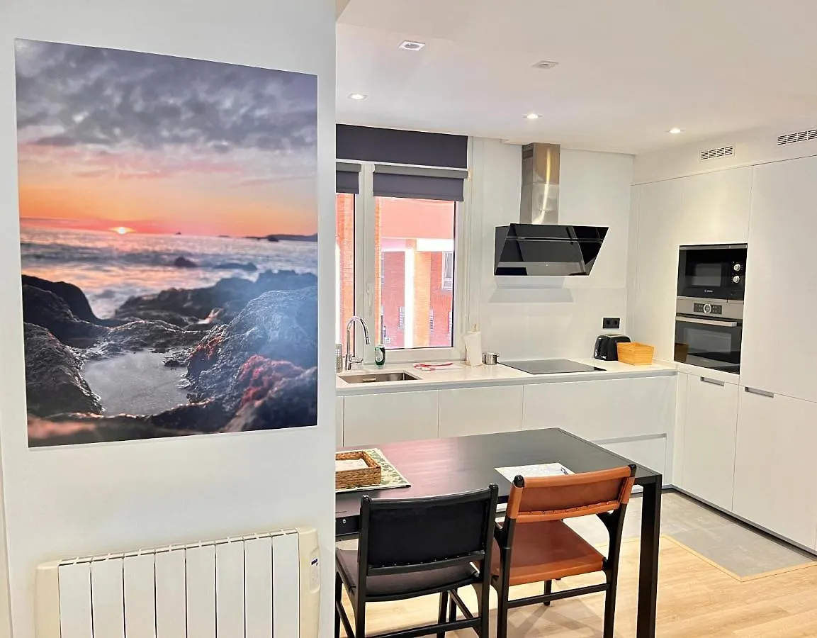 Small Lux Beachcity Close To Metro Bilbao